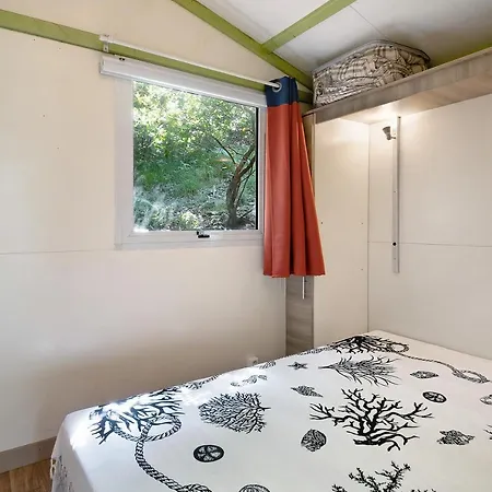 Nel Bosco Казарца-Лигуре